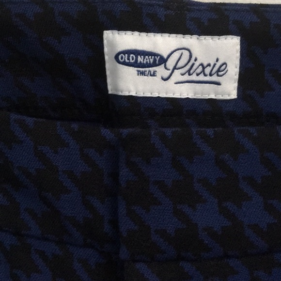 Old Navy Pixie Houndstooth pants - Picture 4 of 8